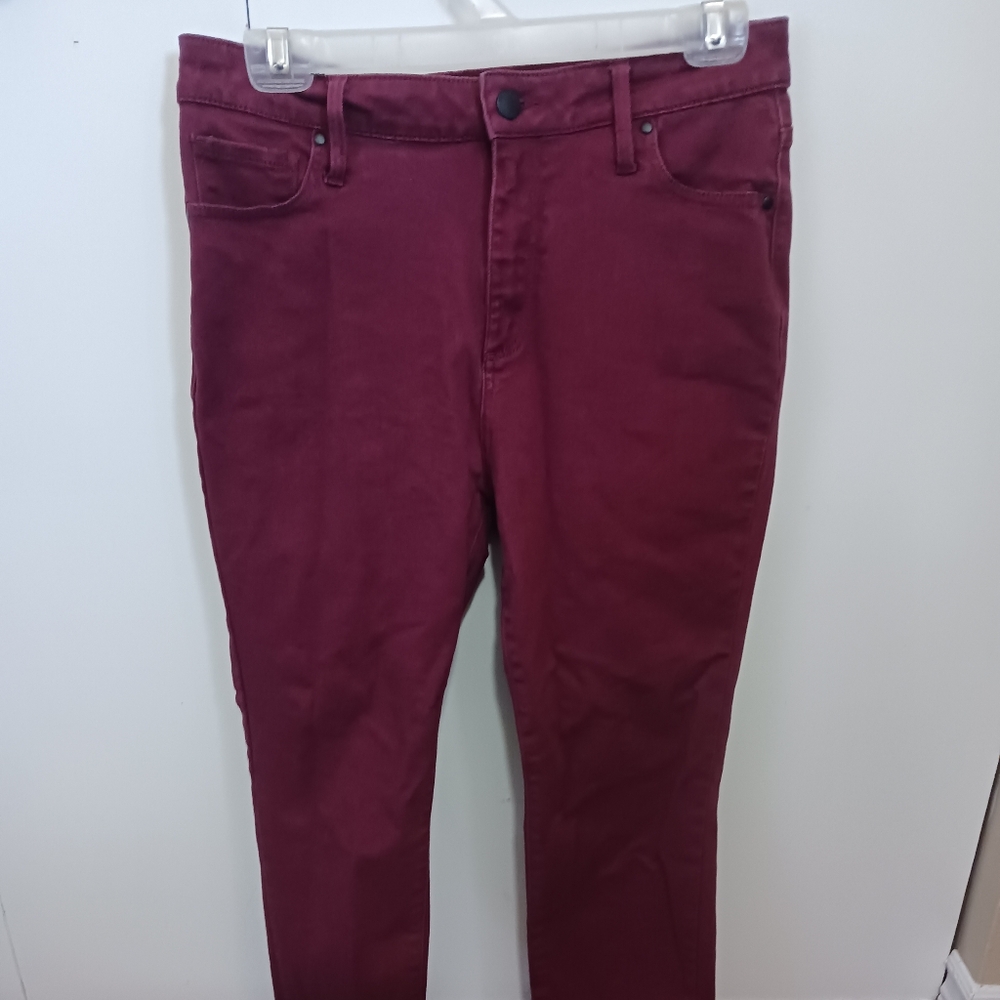 United Colors Of Benetton Women's Burgundy Jeans